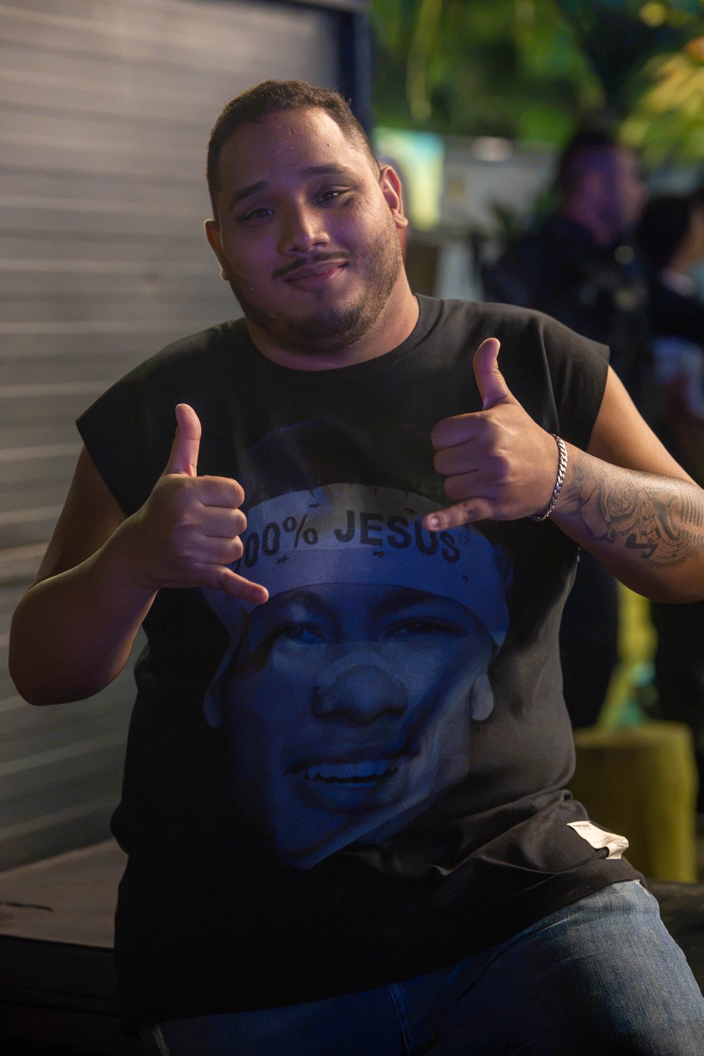 Foto RESENHA-BA-0073 — Jogo do Brasil + NOOBREAK