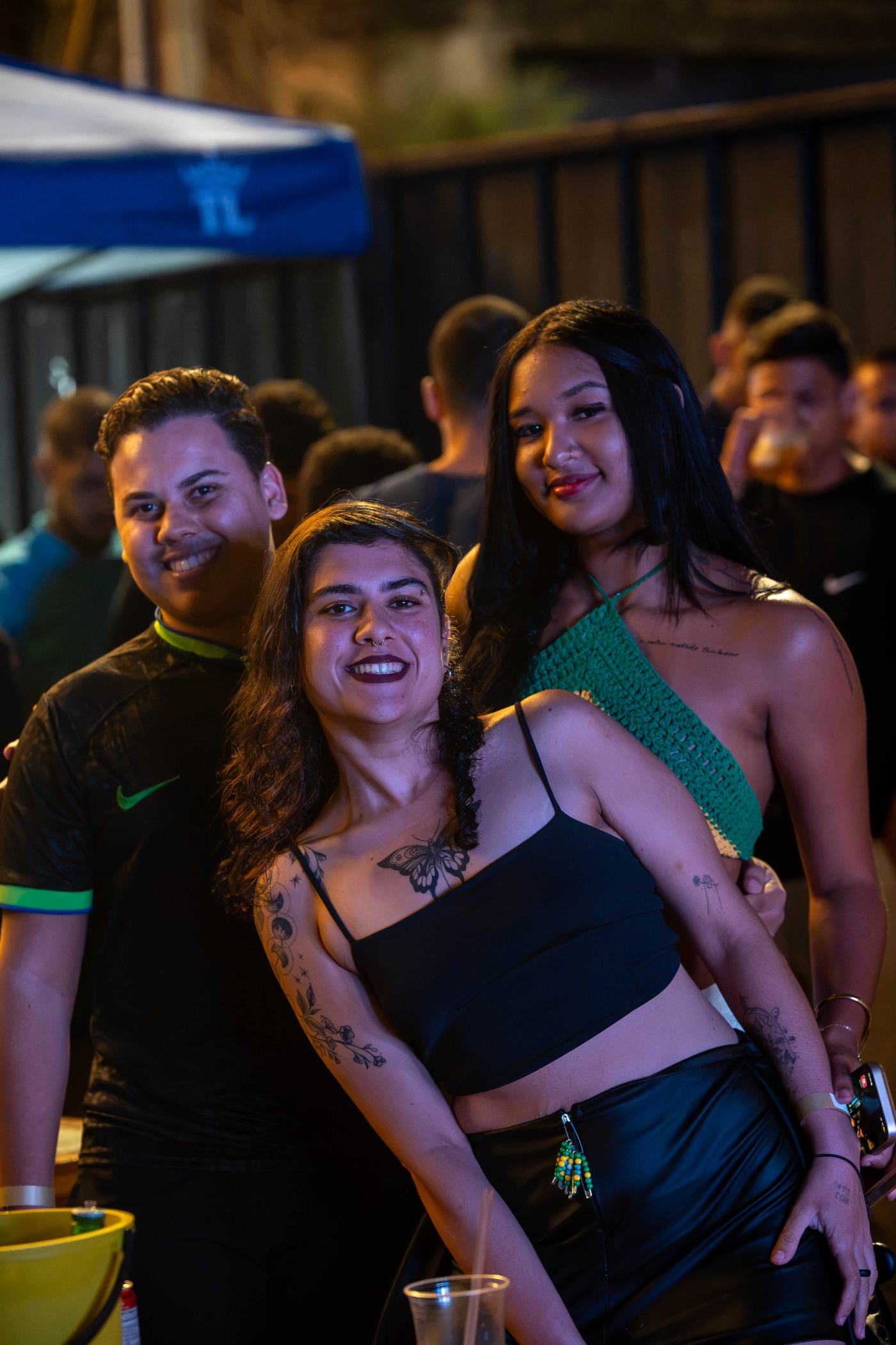 Foto RESENHA-BA-0078 — Jogo do Brasil + NOOBREAK