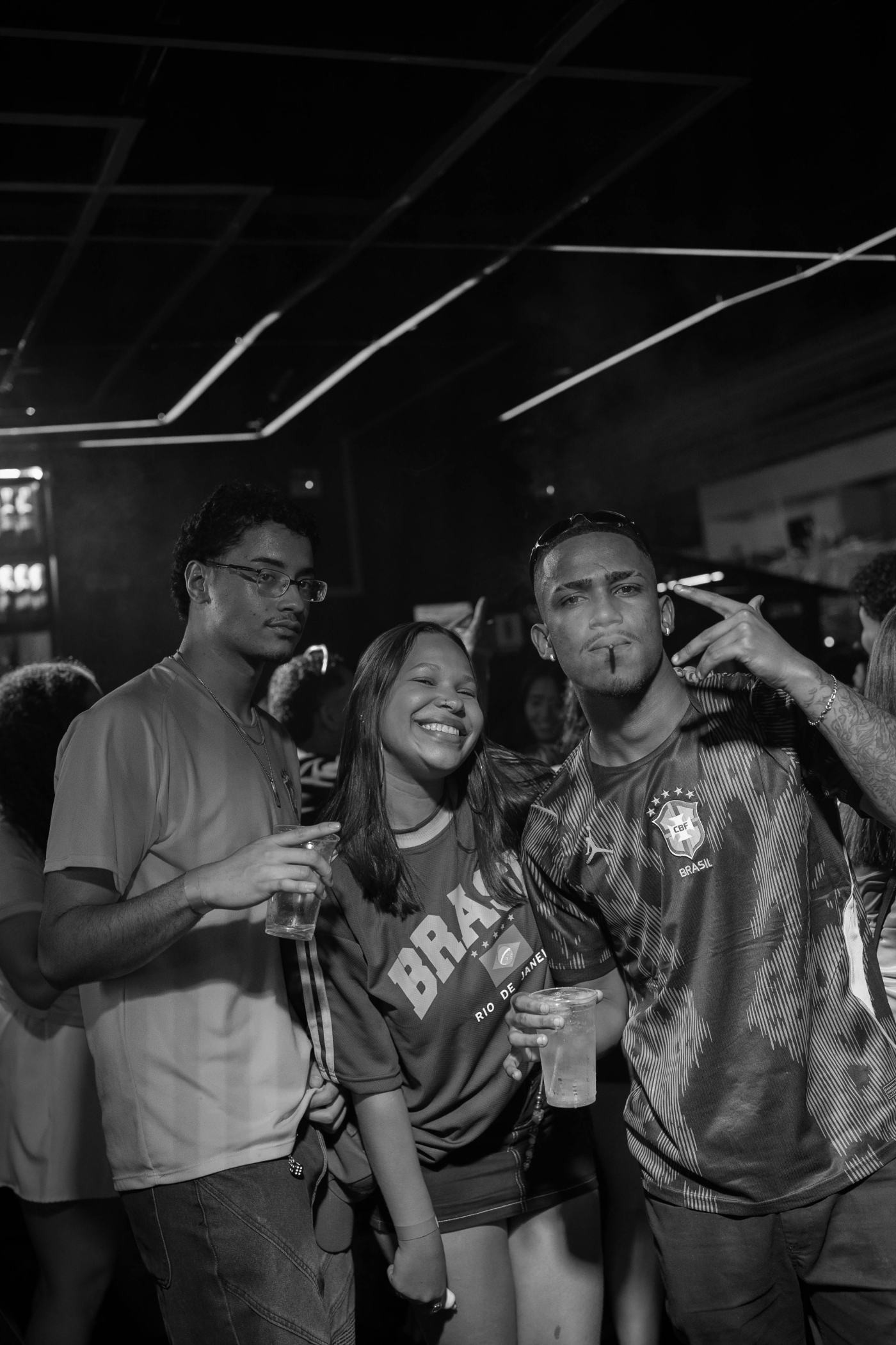 Foto RESENHA-BA-0100 — Jogo do Brasil + NOOBREAK