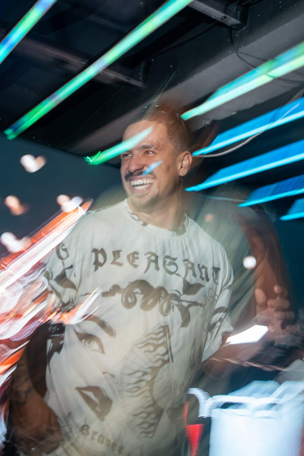 Foto VINICIUS-C-0151 — Vinicius Cavalcante (3 anos de Resenha)